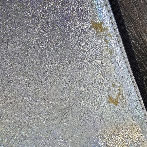 Thacker Gable Travel Pouch Opal Iridescent - Picture 5 of 9